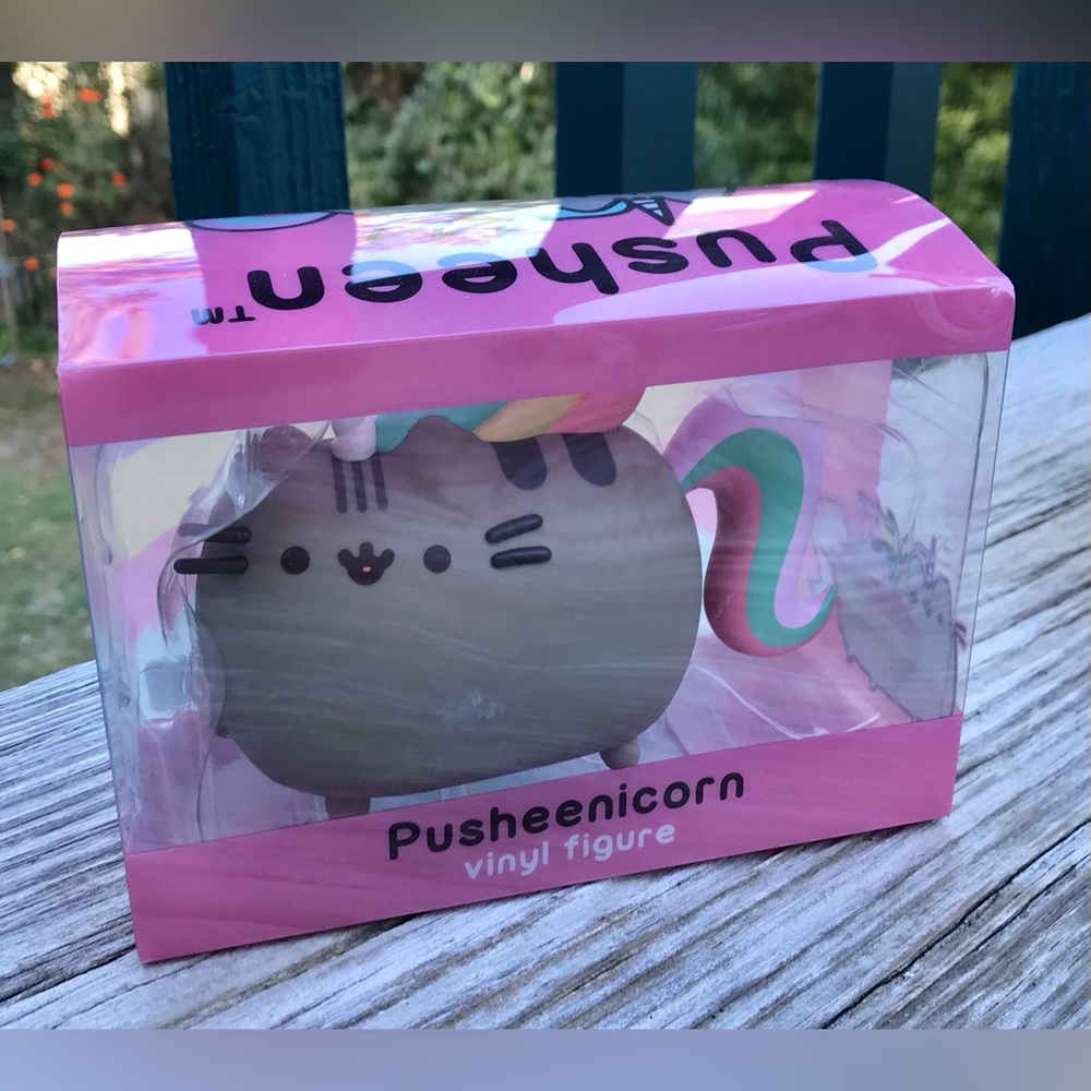 2017 PUSHEEN Cat Pusheenicorn Unicorn Vinyl Collectible Figure New Magic Horse